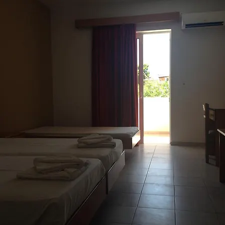 Stafilia Λάρδος