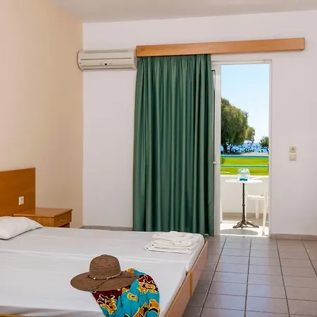 Hotel Stafilia 3*