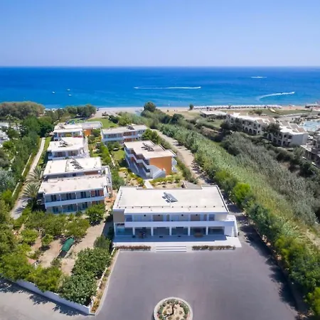 Stafilia Hotel 3*